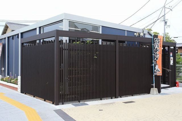 澤田店外観⑤.jpg